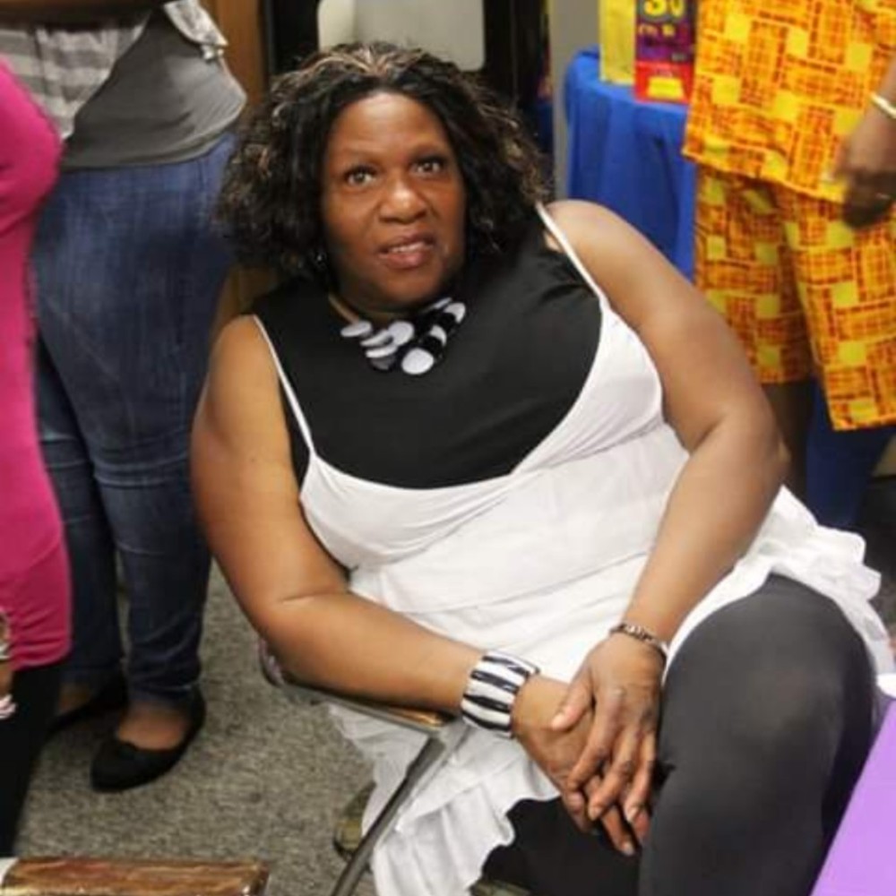 Meet your Posher, Donna